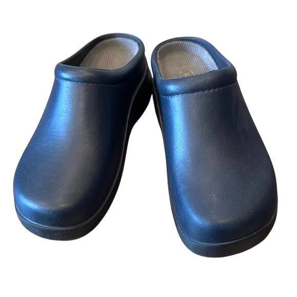 Klogs Navy Dusty Work Clog Size 7M - Picture 1 of 7
